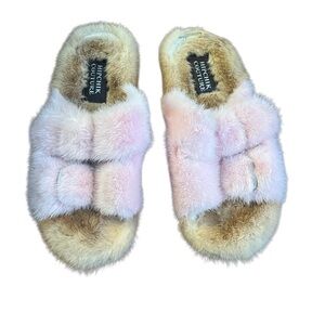 Hipchik Couture Pink Faux Furry Women's Slippers